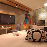 Hotel Yaja Shillim
