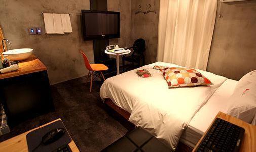 Motel Yaja Shillim