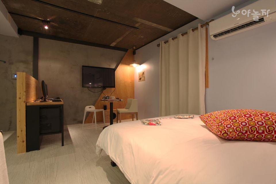 Yaja Shillim 2* Seoul